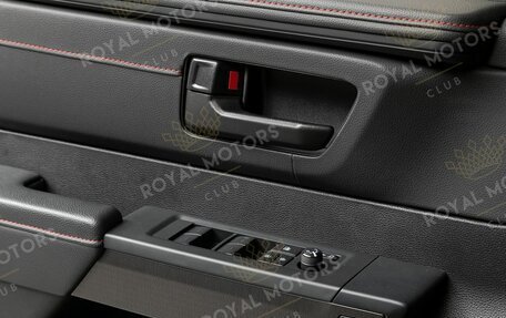 Toyota Sequoia, 2023 год, 13 000 000 рублей, 19 фотография