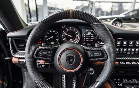 Porsche 911, 2023 год, 72 000 000 рублей, 5 фотография