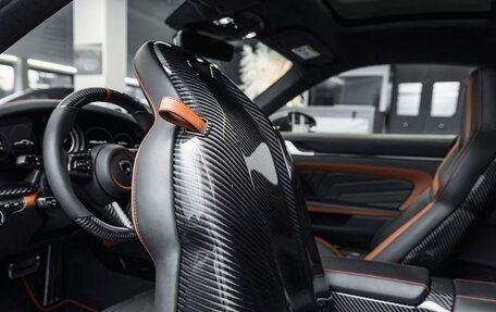 Porsche 911, 2023 год, 72 000 000 рублей, 6 фотография