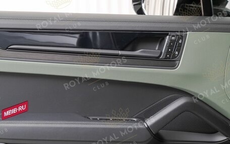 Porsche Cayenne III, 2025 год, 18 900 000 рублей, 16 фотография