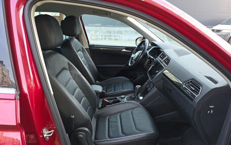 Volkswagen Tiguan II, 2018 год, 2 250 000 рублей, 7 фотография