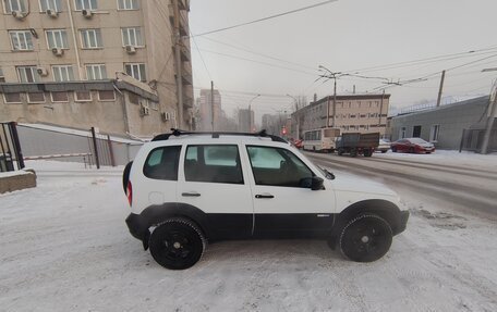 Chevrolet Niva I рестайлинг, 2015 год, 600 000 рублей, 5 фотография