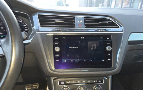 Volkswagen Tiguan II, 2018 год, 2 250 000 рублей, 10 фотография