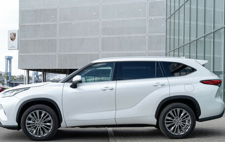 Toyota Highlander, 2025 год, 6 190 000 рублей, 9 фотография