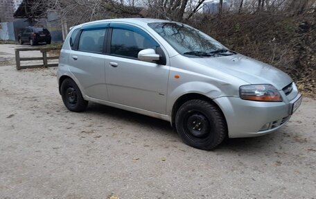 Chevrolet Aveo III, 2004 год, 257 000 рублей, 2 фотография