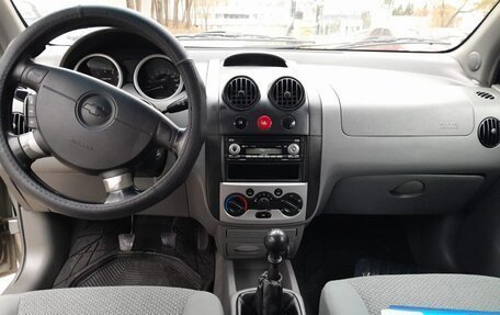 Chevrolet Aveo III, 2004 год, 257 000 рублей, 3 фотография