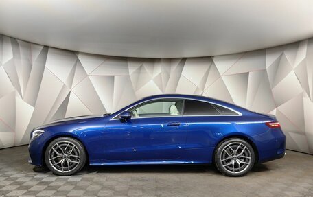 Mercedes-Benz E-Класс, 2020 год, 5 500 000 рублей, 5 фотография