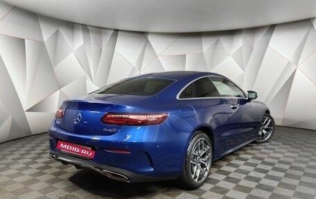 Mercedes-Benz E-Класс, 2020 год, 5 500 000 рублей, 2 фотография