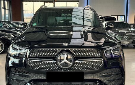 Mercedes-Benz GLE, 2024 год, 12 540 000 рублей, 4 фотография