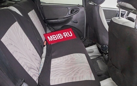 Chevrolet Niva I рестайлинг, 2004 год, 369 000 рублей, 24 фотография