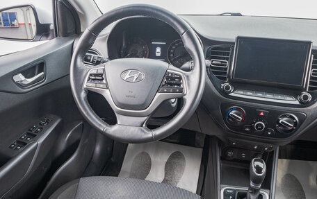 Hyundai Solaris II рестайлинг, 2020 год, 1 399 000 рублей, 18 фотография