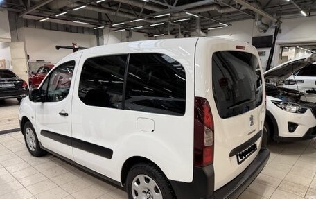 Peugeot Partner II рестайлинг 2, 2013 год, 650 000 рублей, 4 фотография