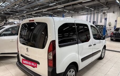 Peugeot Partner II рестайлинг 2, 2013 год, 650 000 рублей, 3 фотография