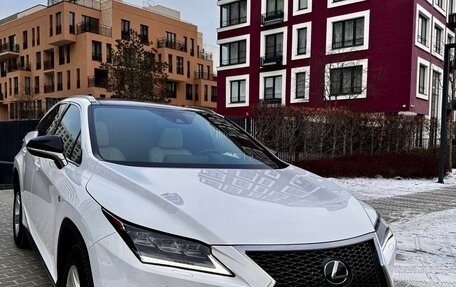 Lexus RX IV рестайлинг, 2016 год, 4 200 000 рублей, 5 фотография