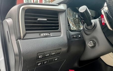 Lexus RX IV рестайлинг, 2016 год, 4 200 000 рублей, 11 фотография