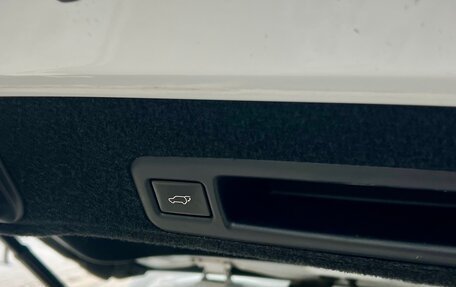 Lexus RX IV рестайлинг, 2016 год, 4 200 000 рублей, 16 фотография