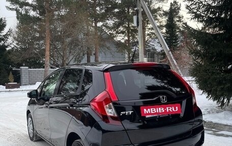 Honda Fit III, 2019 год, 1 270 000 рублей, 5 фотография