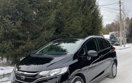 Honda Fit III, 2019 год, 1 270 000 рублей, 4 фотография