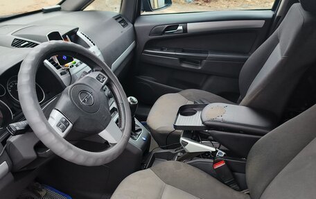 Opel Zafira B, 2009 год, 600 000 рублей, 16 фотография