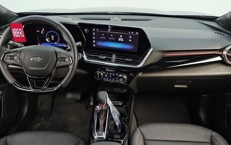 Chevrolet Trax, 2023 год, 1 900 000 рублей, 4 фотография