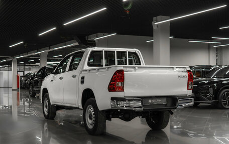 Toyota Hilux VIII, 2024 год, 7 400 000 рублей, 5 фотография