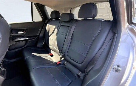 Mercedes-Benz GLC, 2023 год, 4 500 000 рублей, 8 фотография