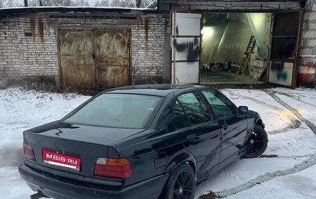 BMW 3 серия, 1991 год, 335 000 рублей, 3 фотография