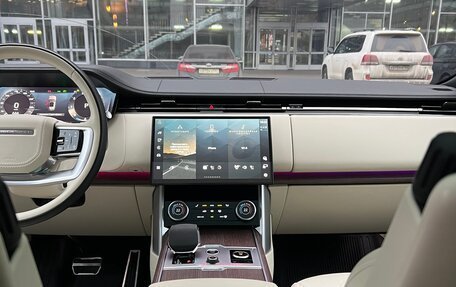 Land Rover Range Rover IV рестайлинг, 2023 год, 20 900 000 рублей, 13 фотография