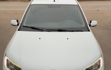 Renault Logan II, 2021 год, 650 000 рублей, 1 фотография