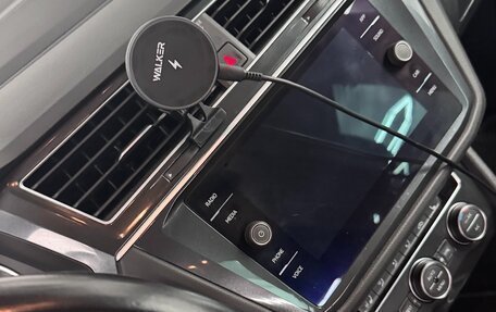 Volkswagen Tiguan II, 2019 год, 2 680 000 рублей, 1 фотография