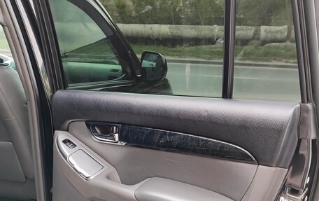 Toyota Land Cruiser Prado 120 рестайлинг, 2008 год, 2 450 000 рублей, 21 фотография