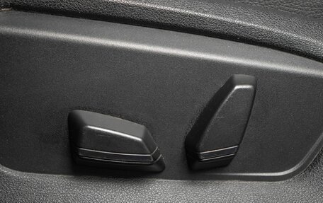 BMW 5 серия, 2014 год, 1 980 000 рублей, 17 фотография