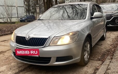 Skoda Octavia, 2011 год, 1 100 000 рублей, 2 фотография