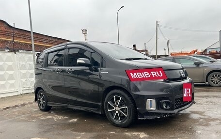 Honda Freed I, 2011 год, 1 050 000 рублей, 2 фотография