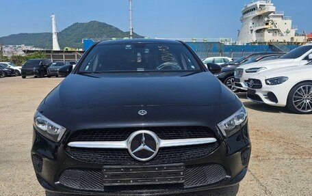 Mercedes-Benz A-Класс, 2020 год, 3 000 000 рублей, 12 фотография