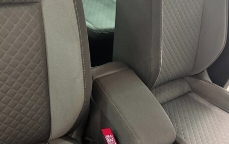 Volkswagen Tiguan II, 2019 год, 2 680 000 рублей, 9 фотография