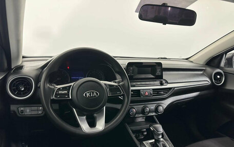 KIA Cerato IV, 2021 год, 1 899 000 рублей, 9 фотография