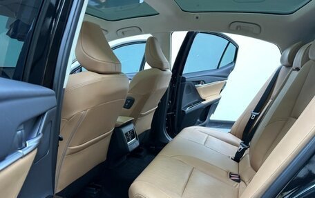 Toyota Camry, 2024 год, 3 180 457 рублей, 10 фотография