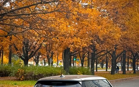 MINI Hatch, 2018 год, 1 950 000 рублей, 3 фотография