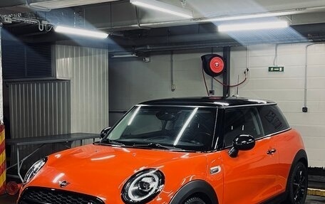 MINI Hatch, 2018 год, 1 950 000 рублей, 7 фотография