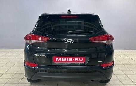 Hyundai Tucson III, 2017 год, 1 990 000 рублей, 6 фотография