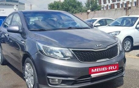 KIA Rio III рестайлинг, 2017 год, 900 000 рублей, 3 фотография