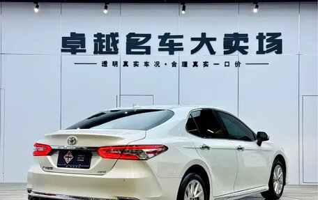 Toyota Camry, 2023 год, 3 200 000 рублей, 7 фотография