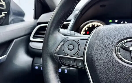 Toyota Camry, 2023 год, 3 200 000 рублей, 16 фотография