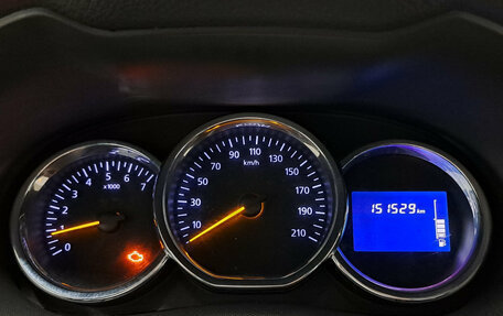 Renault Duster I рестайлинг, 2015 год, 865 000 рублей, 13 фотография