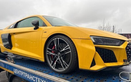 Audi R8, 2019 год, 8 499 999 рублей, 4 фотография