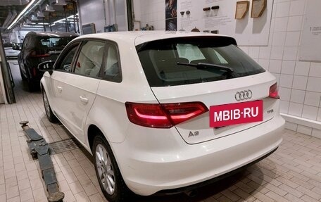 Audi A3, 2014 год, 1 260 000 рублей, 10 фотография