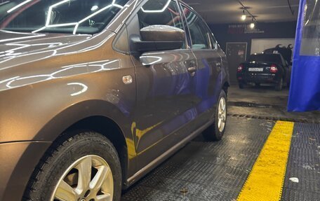 Volkswagen Polo VI (EU Market), 2015 год, 800 000 рублей, 3 фотография