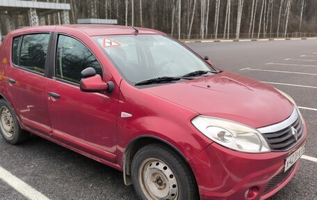 Renault Sandero I, 2010 год, 510 000 рублей, 2 фотография