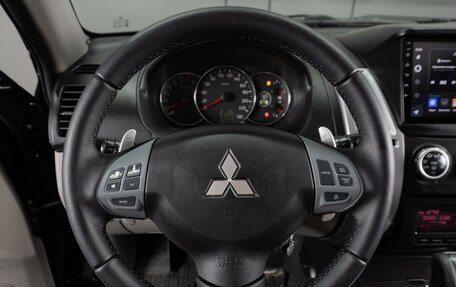 Mitsubishi Pajero Sport II рестайлинг, 2015 год, 1 773 070 рублей, 12 фотография